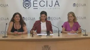 Écija aclara la situación del archivo fotográfico de Díaz Custodio y garantiza su retorno
