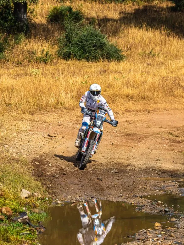 Carlos López Belloso triunfa en la Baja TT Extremadura