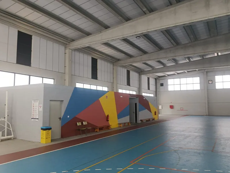 Sanxenxo instalará gradas para 151 espectadores en el pabellón de Nantes