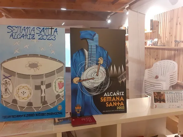 Alcañiz revive su Semana Santa con la solemnidad del tambor y la pasión de sus cofradías
