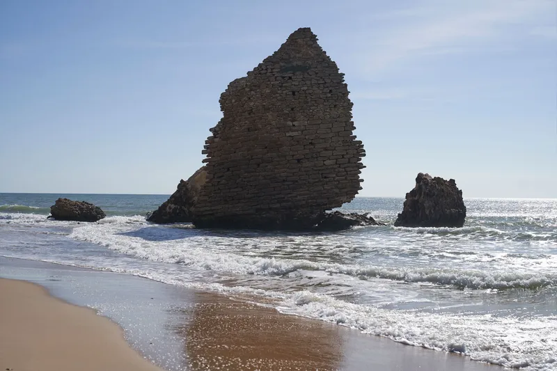 Almonte promociona sus rutas turísticas: de torres a la cría de yeguas