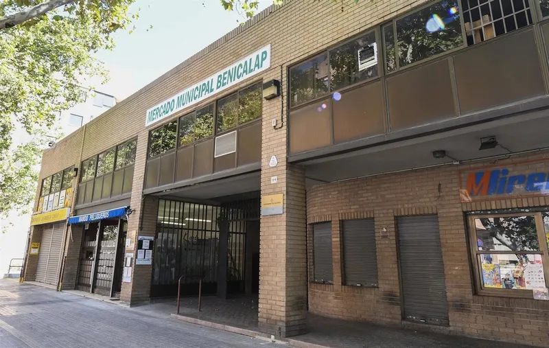 València adjudica las obras de mejora del sótano del Mercat de Benicalap por 48.255 euros