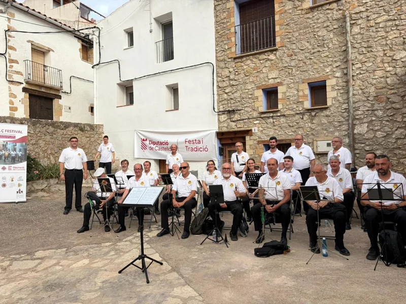 La Diputación de Castellón impulsa el Dolç Festival para difundir la música tradicional