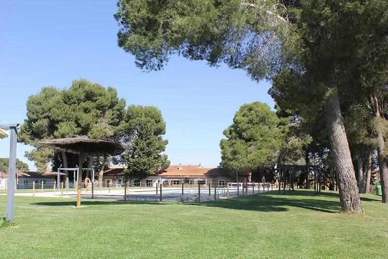 Almuniente contrata un operario para mejorar zonas verdes y espacios públicos con ayuda del Programa Emple-AR