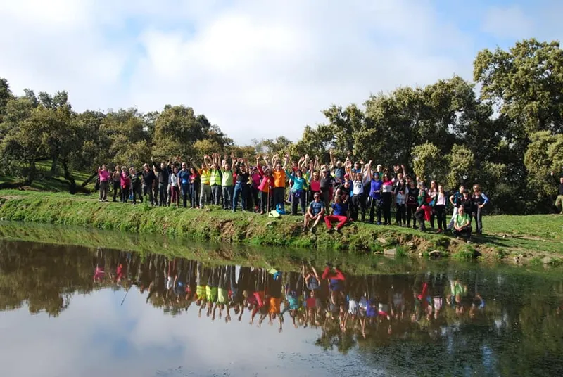 Salvaleón organiza rutas de senderismo con valor paisajístico e histórico