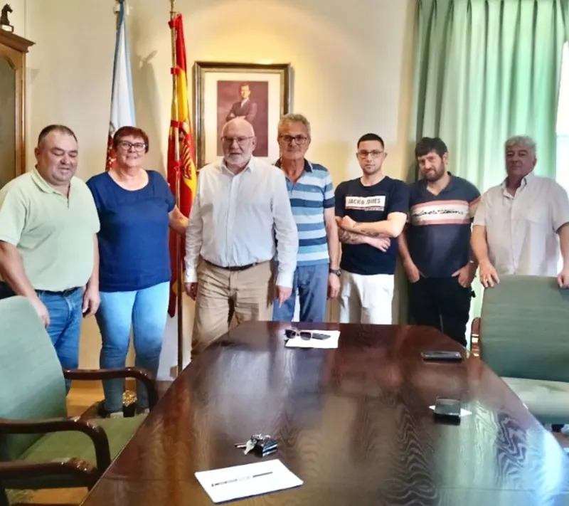 Alejandro Portela toma posesión como concejal y completa el equipo de gobierno de Sandiás