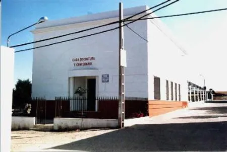 Hinojal presenta su riqueza patrimonial y natural en su página web