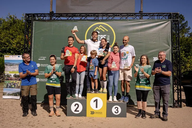 Anxo Otero y Olalla Saborido triunfan en el trail Entre Pontes de Vigo