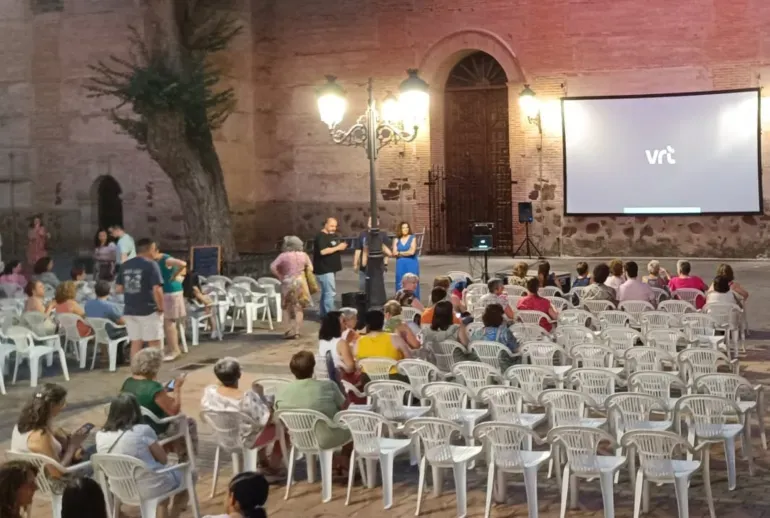 El cine de verano de Miguelturra clausura su edición 2026 con éxito de público y sabor nacional