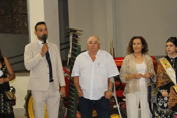 Pedro Muñoz estrena la exposición 'La huella del tiempo' para redescubrir sus raíces
