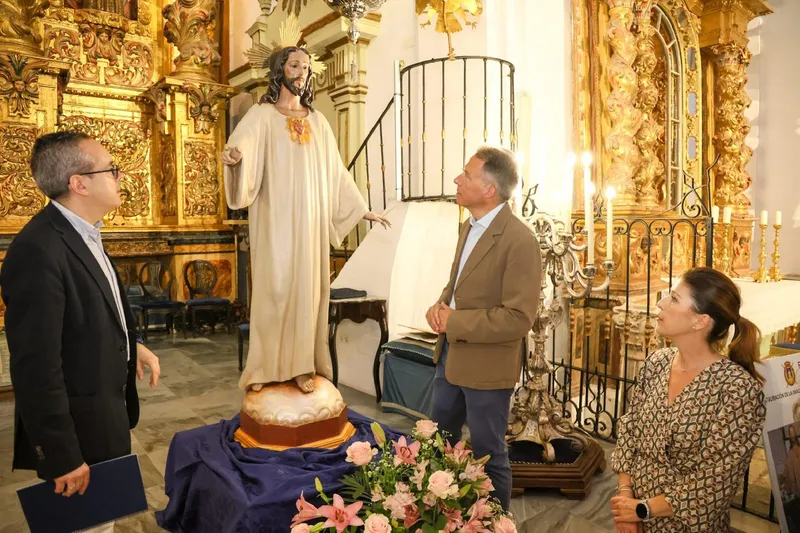 Lorca restaura y devuelve al culto la imagen del Sagrado Corazón de Jesús