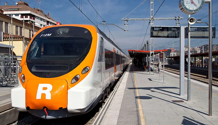 Cataluña presenta el Plan de Servicios Ferroviarios 2030-2040 para mejorar la red de Cercanías y Regionales