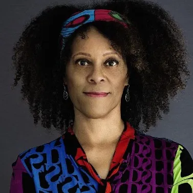 Bernardine Evaristo, autora de AdN, reconocida con el Women’s Prize por su trayectoria