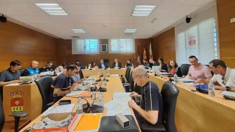 Arroyo de la Encomienda refuerza la seguridad de sus fiestas con táser y pulseras detectoras de drogas