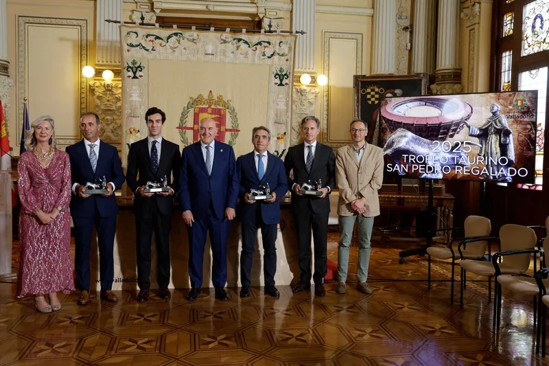 Valladolid premia a los triunfadores de la Feria Taurina Virgen de San Lorenzo 2025