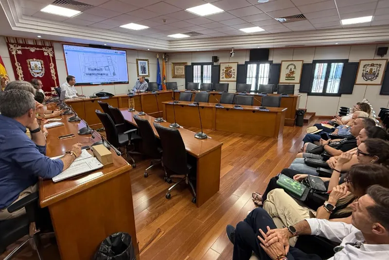 Benalmádena inicia la rehabilitación del parking La Cazalla y la plaza del Alguacil el 22 de junio