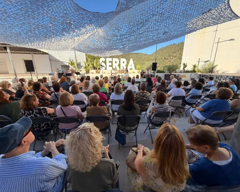 Serra recibe el Premio María Moliner por su proyecto de fomento lector
