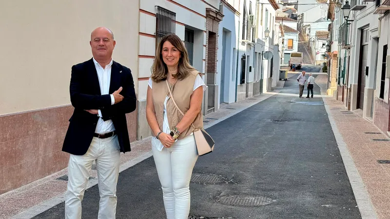 Antequera reabre la calle Taller y Ollas tras una profunda remodelación integral