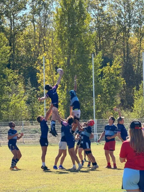El equipo de rugby VRPP inicia la temporada con el torneo BARGE en Toulouse