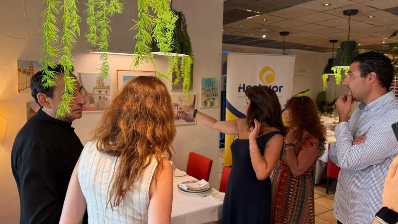 Lorca expone acuarelas del casco histórico en el Restaurante Paredes
