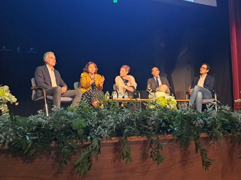 El Hospital Carmen y Severo Ochoa celebra 40 años de servicio esencial en el Suroccidente de Asturias