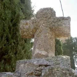 Arancón exhibe su legado romano con miliarios y una fuente de origen incierto