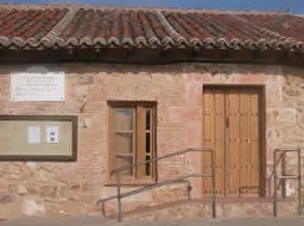 Morille impulsa la enseñanza del español para extranjeros en el medio rural