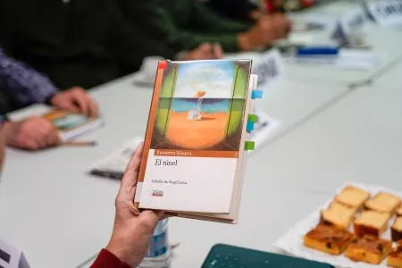 Oleiros organiza tertulias literarias en sus bibliotecas municipales