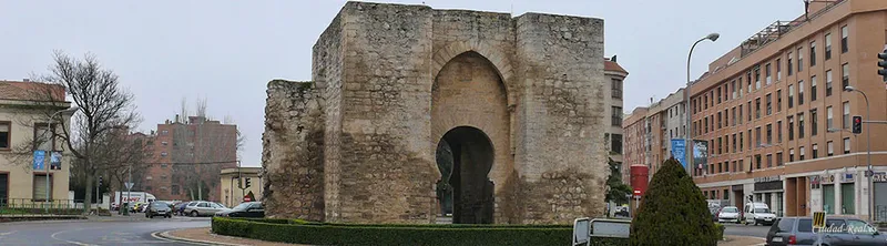 La Puerta de Toledo, vestigio gótico-mudéjar de Ciudad Real, declarada Monumento Nacional en 1915