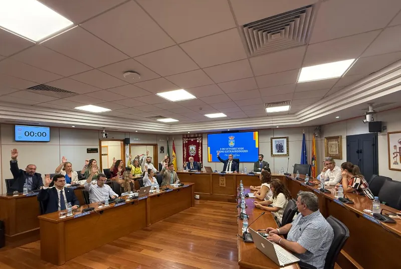 Benalmádena aprueba 8,3 millones para inversiones en infraestructuras y servicios