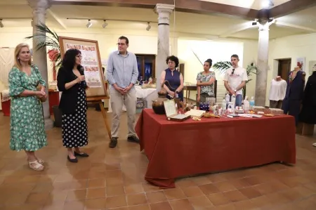 La Universidad Popular de Manzanares clausura el curso con exposiciones de sus talleres