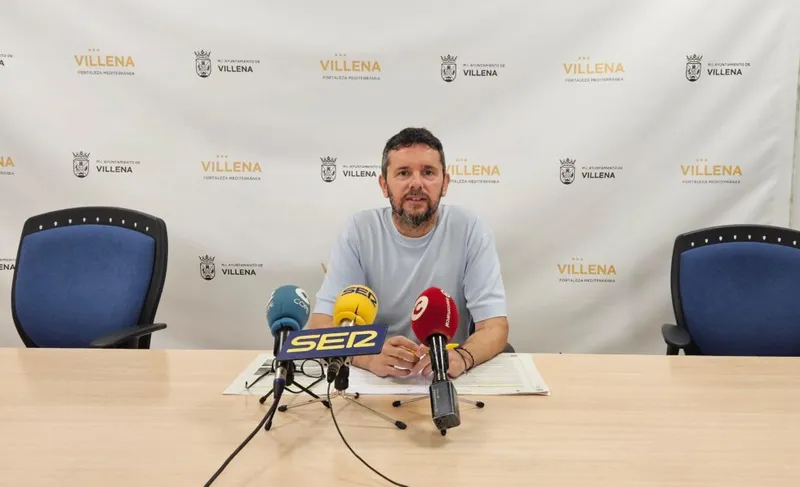 Villena licita el desbroce de 378 kilómetros de caminos rurales para prevenir incendios y mejorar la seguridad