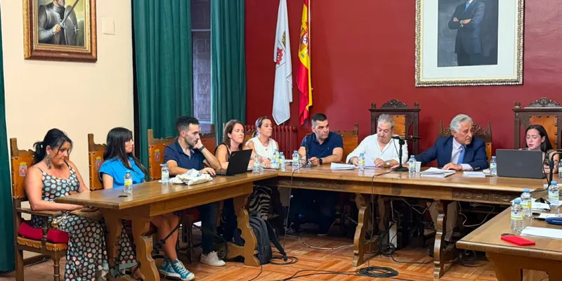 Almagro aprueba la instalación de un punto de recarga para vehículos eléctricos en el aparcamiento del cementerio