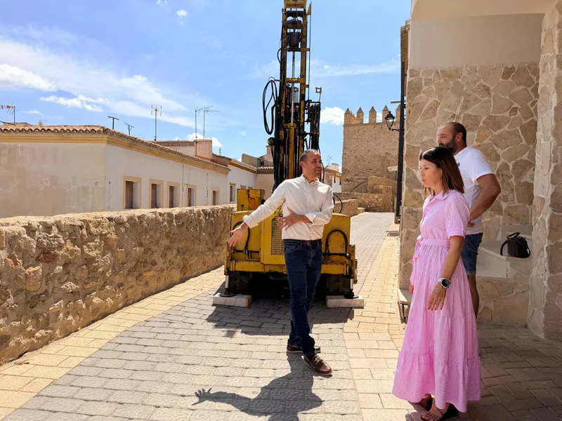 Lorca avanza en la consolidación del muro de la calle Los Pozos con un estudio geotécnico