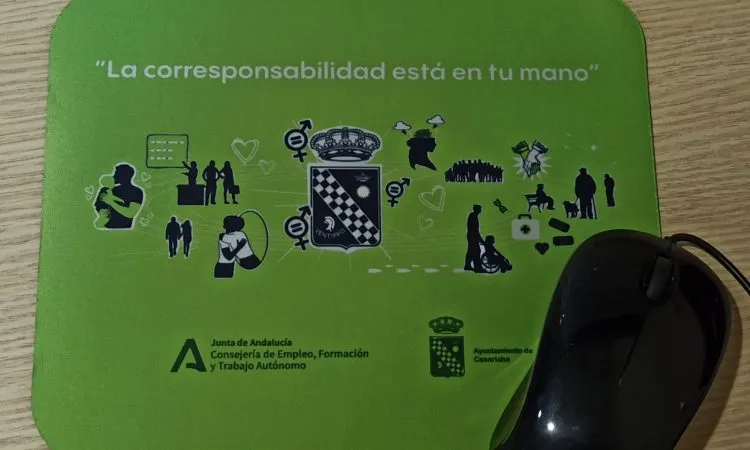 Casariche lanza campaña de conciliación para sus empleados municipales