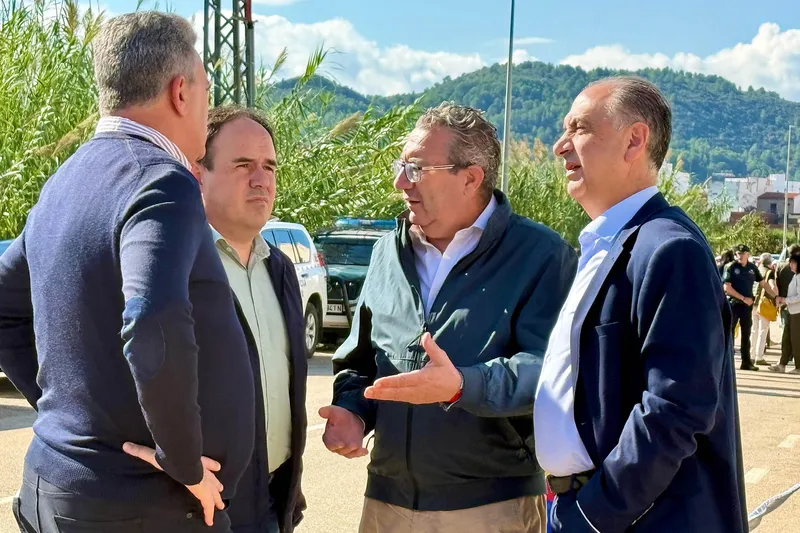 La Diputación de Alicante exige la limpieza urgente de cauces fluviales ante el riesgo de desbordamientos