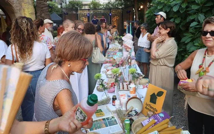 Benidorm impulsa el comercio local con la primera 'Pop-up de Marcas Locales'