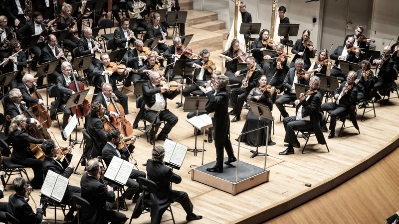 El Palau de la Música de València abre la venta de abonos y entradas para su 40ª temporada
