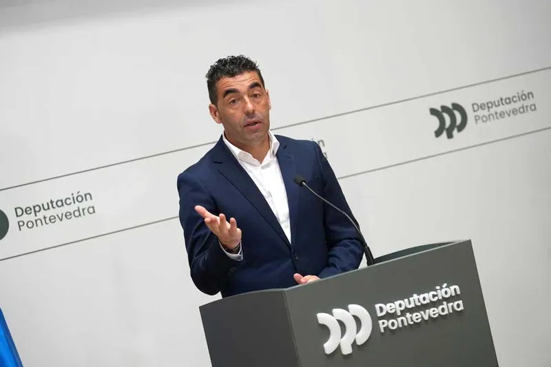 La Diputación de Pontevedra ofrece apoyo al festival Surfing the Lérez para asegurar su continuidad