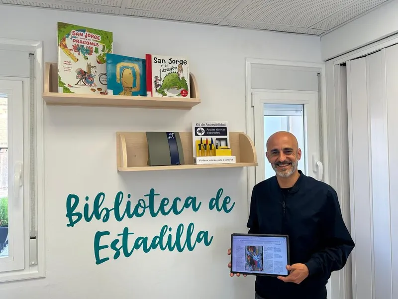 La Biblioteca de Estadilla se moderniza con nuevas tecnologías y mobiliario accesible