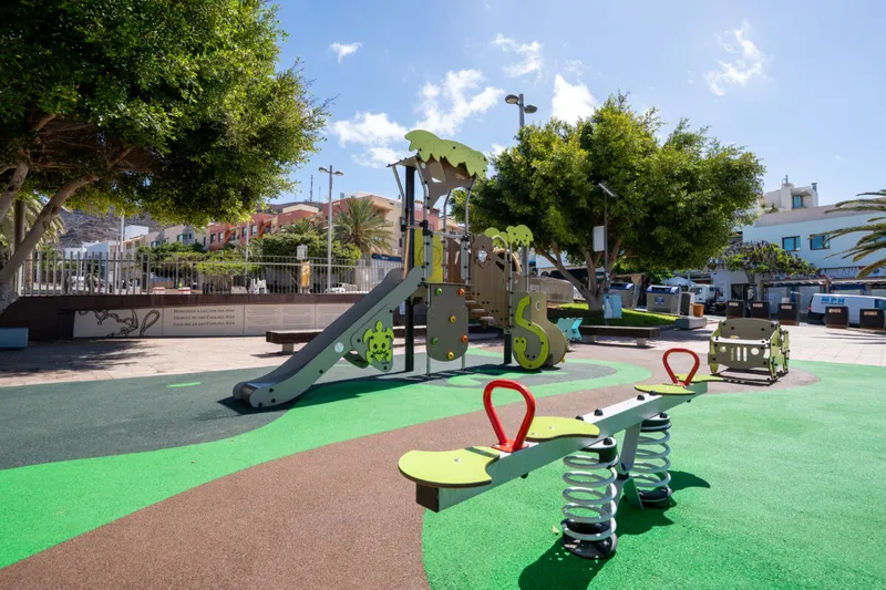 Pájara renueva el parque infantil San Miguel de Morro Jable con más de 20.000 euros