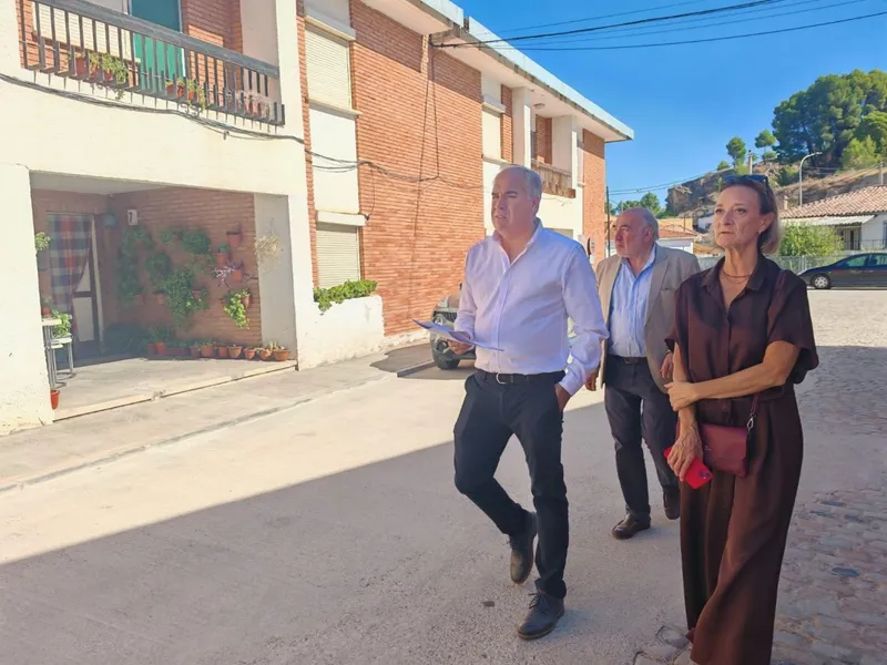 Calatayud explora nuevas ubicaciones para potenciar la vivienda pública con el Gobierno de Aragón