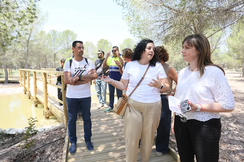 La Diputación de Alicante invierte 170.000 euros en mejorar el espacio natural El Plano de Sax