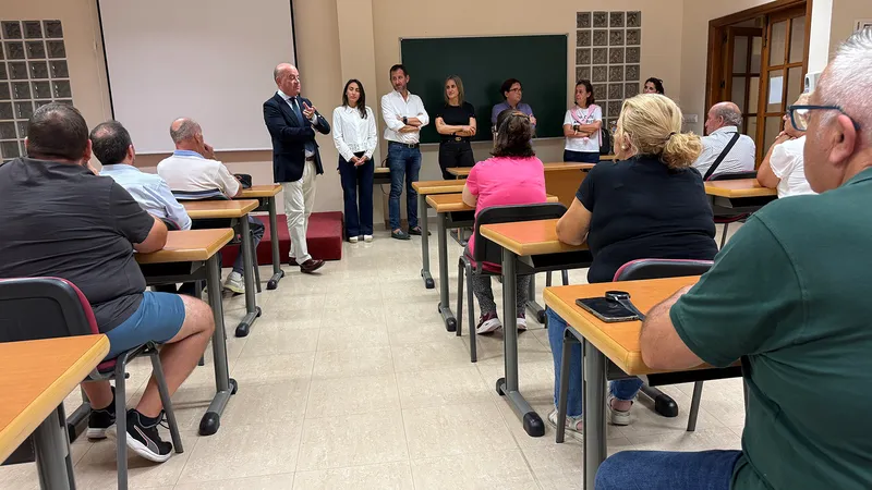 Antequera lanza cursos de inteligencia artificial para mayores de 50 años