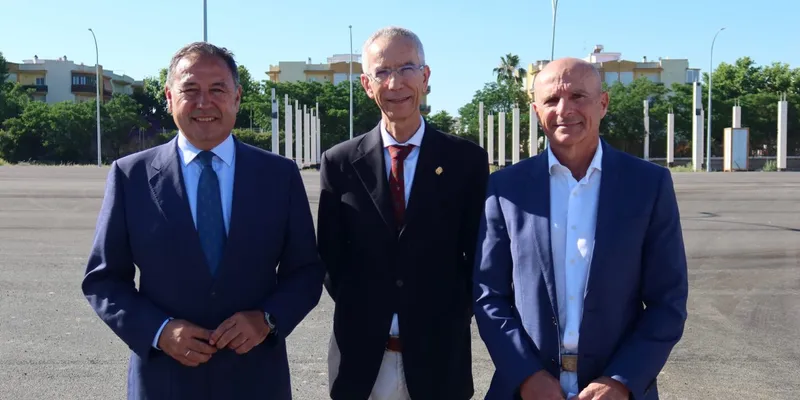 Utrera amplía su suelo industrial y comercial con la recepción del sector SUS-C1
