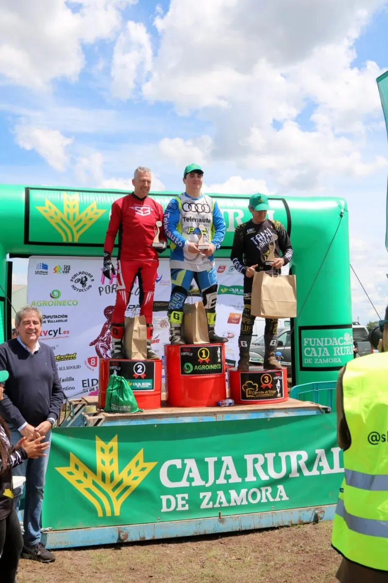 El I Trial Indoor Villa de Íscar atrae a deportistas al Circuito de Maderas Sanguino