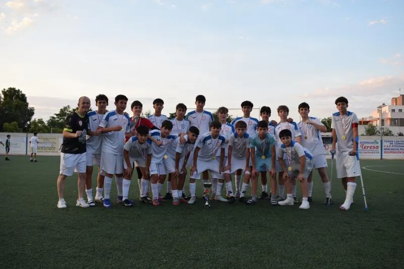 El equipo infantil del EDM Daimiel CD El Carmen se corona campeón provincial de fútbol