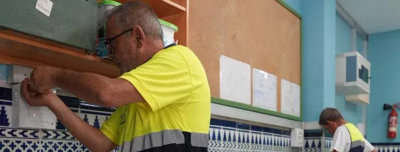 Casares ultima los preparativos en colegios y escuelas infantiles para el nuevo curso
