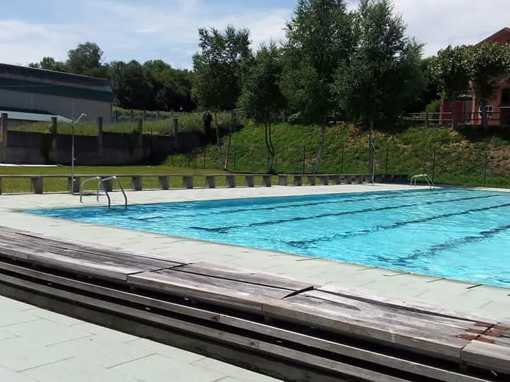 Sobrado impulsa el deporte con ayudas de la Diputación y una variada oferta de instalaciones y escuelas
