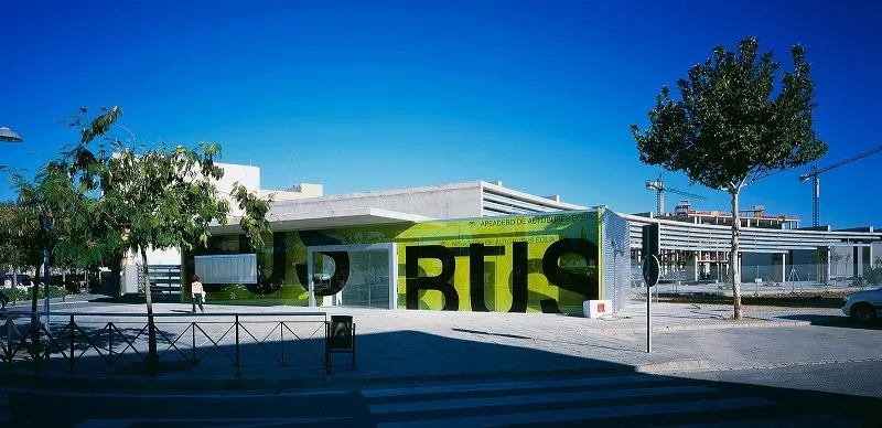 Écija actualiza horarios de autobuses urbanos e interurbanos